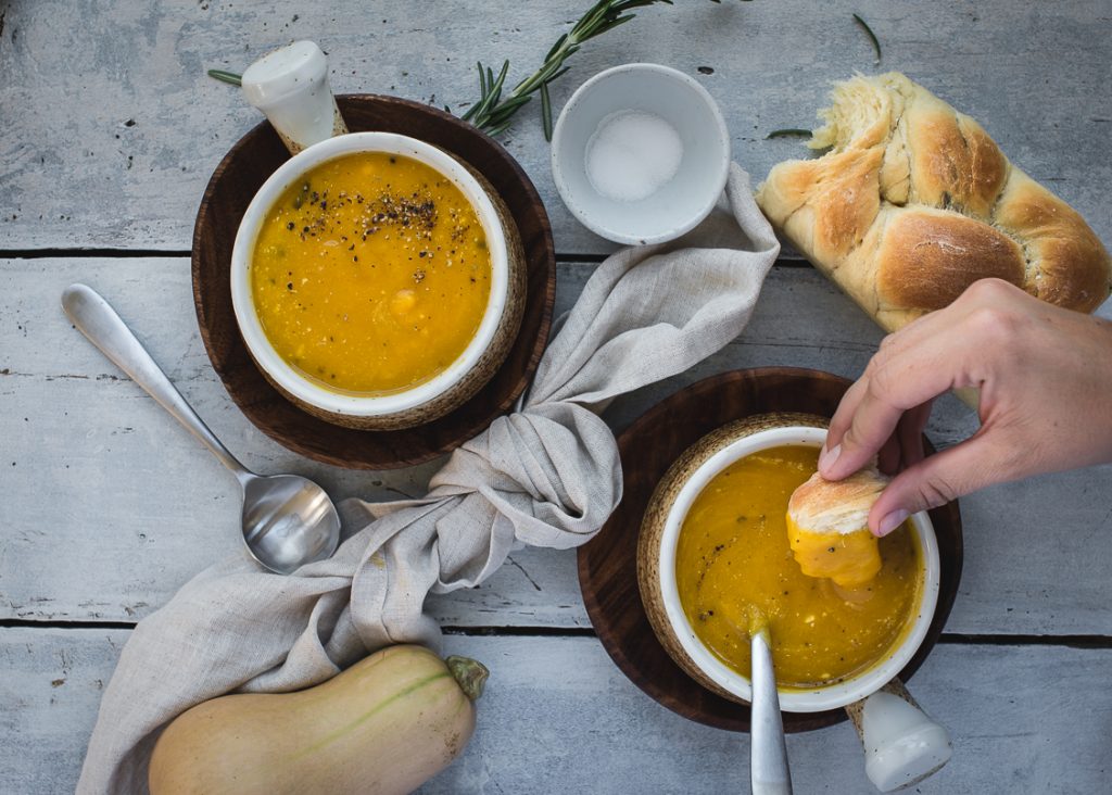 Easy and Healthy Butternut Squash, Pear and Red Onion Soup