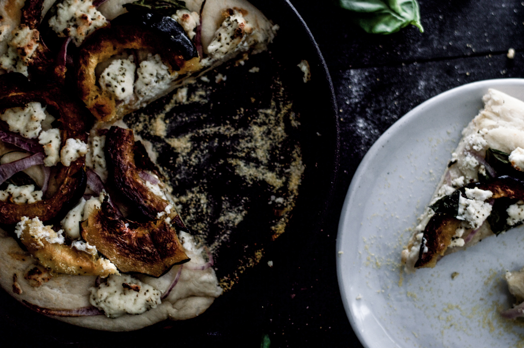 Roasted Acorn Squash Skillet Pizza | My Lavender Blues